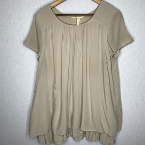 Matilda Jane short sleeve layered hem top size L